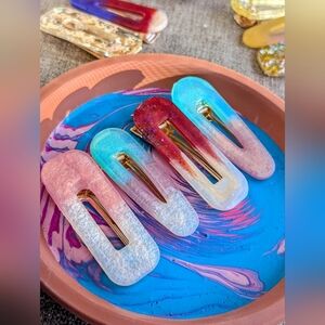 Handmade colorful resin hair clips